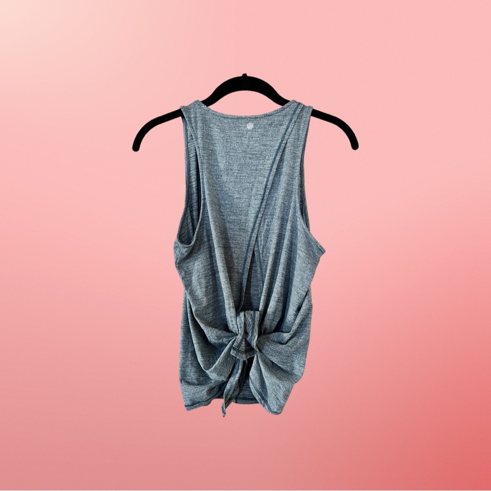 YOGALICIOUS Overlapped Back Sleeveless Top (Tie-back tank)